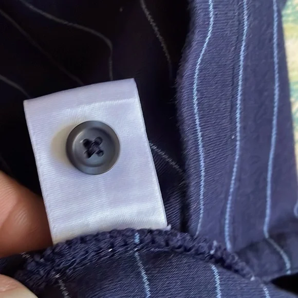 Roundtree & Yourke Long Sleeved Polo Shirt - Picture 7 of 8